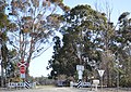 English: Railway crossing at Arcadia, Victoria