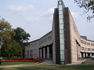 <span class="mw-page-title-main">Ohio State University Moritz College of Law</span> Law school of the Ohio State University in Columbus, OH, US