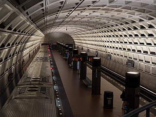 <span class="mw-page-title-main">Capitol South station</span> Washington Metro station