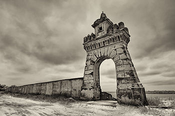 7. The system of retaining walls, stairs, arch, the descent from the cliff, Odessa