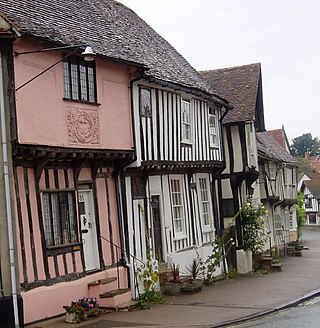 <span class="mw-page-title-main">Wool town</span> Towns and villages associated with the medieval English wool industry