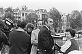 Guy Hamilton derde van rechts, op 3 juli 1971 overleden op 20 april 2016