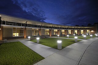 <span class="mw-page-title-main">North Pocono High School</span> Public high school in Covington Township, Pennsylvania, United States