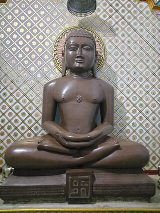 <span class="mw-page-title-main">Suparshvanatha</span> 7th Tirthankara in Jainism