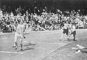 Semifinal 2: Team Sweden on the left and the Hungarian team on the right.