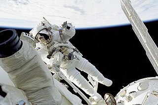 <span class="mw-page-title-main">STS-106</span> 2000 American crewed spaceflight to the ISS