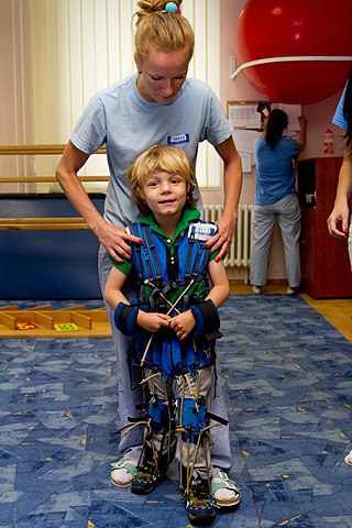 <span class="mw-page-title-main">Adeli suit</span> Suit to treat children with physical disabilities