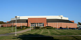 <span class="mw-page-title-main">Bud Walton Arena</span> Indoor arena at the University of Arkansas