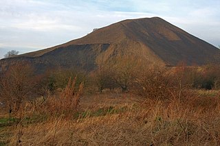 <span class="mw-page-title-main">Ironstone mining in Cleveland and North Yorkshire</span> Ironstone mines and quarries in Cleveland and North Yorkshire, England