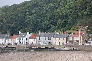 <span class="mw-page-title-main">Limekilns</span> Human settlement in Scotland