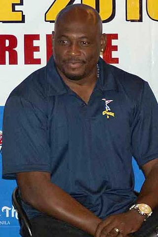 <span class="mw-page-title-main">Mitch Richmond</span> American basketball player (born 1965)