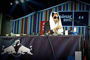 Moodymann performing at the 2010 Sónar