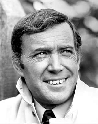 <span class="mw-page-title-main">Val Doonican</span> Irish singer (1927–2015)