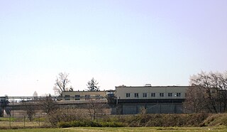 <span class="mw-page-title-main">Oregon State Penitentiary</span> Prison in Salem, Oregon, U.S.