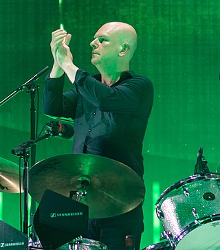 <span class="mw-page-title-main">Philip Selway</span> English musician