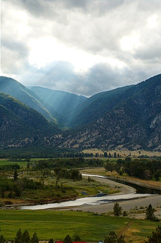 <span class="mw-page-title-main">Similkameen River</span> River in North America, through southern British Columbia and north central Washington state