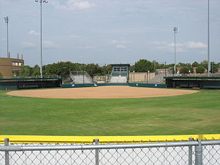 <span class="mw-page-title-main">Allan Saxe Field</span> Sports stadium in Arlington, Texas