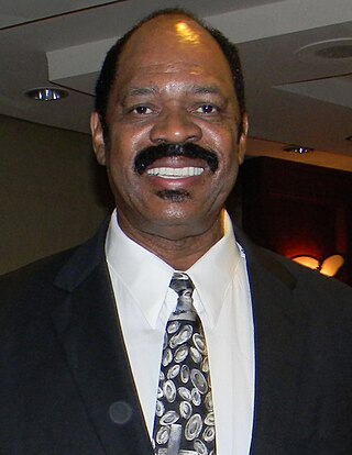 <span class="mw-page-title-main">Artis Gilmore</span> American basketball player (born 1949)