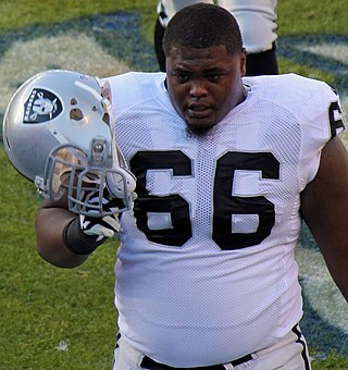 <span class="mw-page-title-main">Gabe Jackson</span> American football player (born 1991)