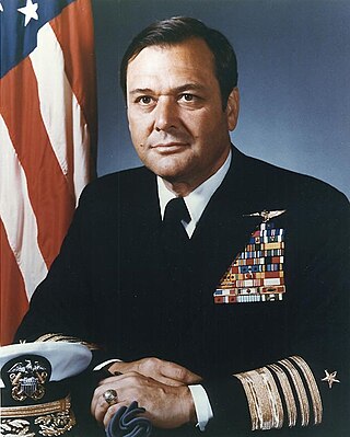 <span class="mw-page-title-main">James L. Holloway III</span> American admiral