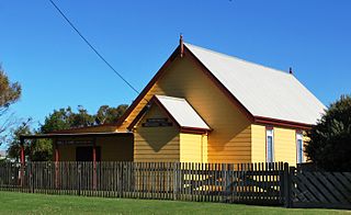 <span class="mw-page-title-main">Narrawong</span> Town in Victoria, Australia