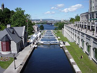 <span class="mw-page-title-main">Rideau Canal</span> Canal in Canada