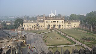 View of Bara Imambara, Lucknow.jpg