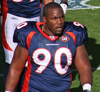 <span class="mw-page-title-main">Kenny Peterson</span> American football player (born 1978)