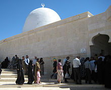 The Mausoleum of Abel in the Nabi Habeel Mosque NabiHabeel01.jpg