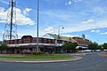 English: The roundabout on Dubbo and Burton Strees in Warren, New South Wales