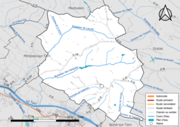 Carte en couleur présentant le réseau hydrographique de la commune