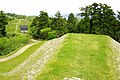 山稜に古墳が連なる雷ヶ峰