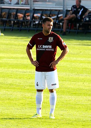 <span class="mw-page-title-main">Chad Bond</span> Welsh footballer (born 1987)