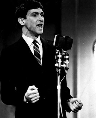 <span class="mw-page-title-main">Gene Pitney</span> American singer-songwriter (1940–2006)