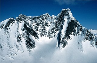 <span class="mw-page-title-main">Sentraltind</span> Mountain in Norway