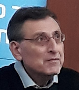 <span class="mw-page-title-main">Efraim Karsh</span> Israeli–British historian (born 1953)