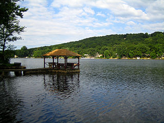 <span class="mw-page-title-main">Cedar Lake (Morris County, New Jersey)</span> Reservoir in New Jersey