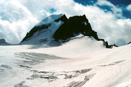 77. Gannett Peak is the highest summit of the Wind River Range and Wyoming.