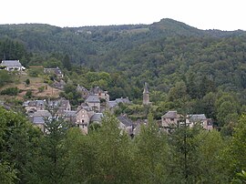 A general view of La Roche-Canillac