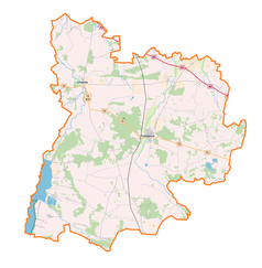 Mapa konturowa powiatu poddębickiego, po lewej nieco u góry znajduje się punkt z opisem „Spycimierz-Kolonia”