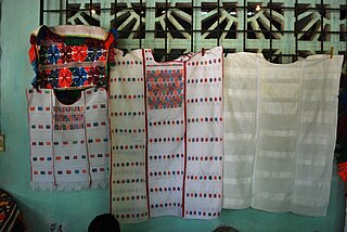 <span class="mw-page-title-main">Amuzgo textiles</span>