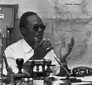 <span class="mw-page-title-main">Holden Roberto</span> Angolan politician (1923–2007)