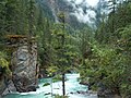 Deutsch: Die Overlander Falls im Mount Robson Provincial-Park,in Kanada.