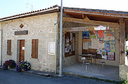 Skyline of Tourtrès