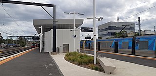 <span class="mw-page-title-main">Frankston railway station</span> Railway station in Melbourne, Australia