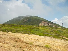 峠を越える索道跡と毛無山