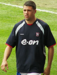 Walters playing for Ipswich Town in 2007 Jonathan Walters.png