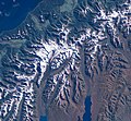 Immaġni ta' Mount Cook meħuda mis-satellita LandSat.