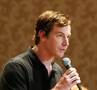 <span class="mw-page-title-main">Rob Huebel</span> American actor and comedian