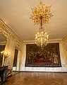 The 17th century Franco-Swiss Alliance Tapestry at the Hôtel de Besenval. In the foreground King Louis XIV (right) and the Swiss politician Johann Heinrich Waser. Tapestry from the series Histoire du Roi.